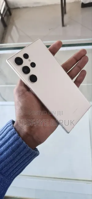 New Samsung Galaxy S23 Ultra 256 GB