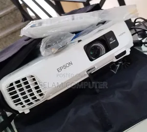 Brand New Epson Projector With Bag, Remote Model Name: Eb-X18 Har