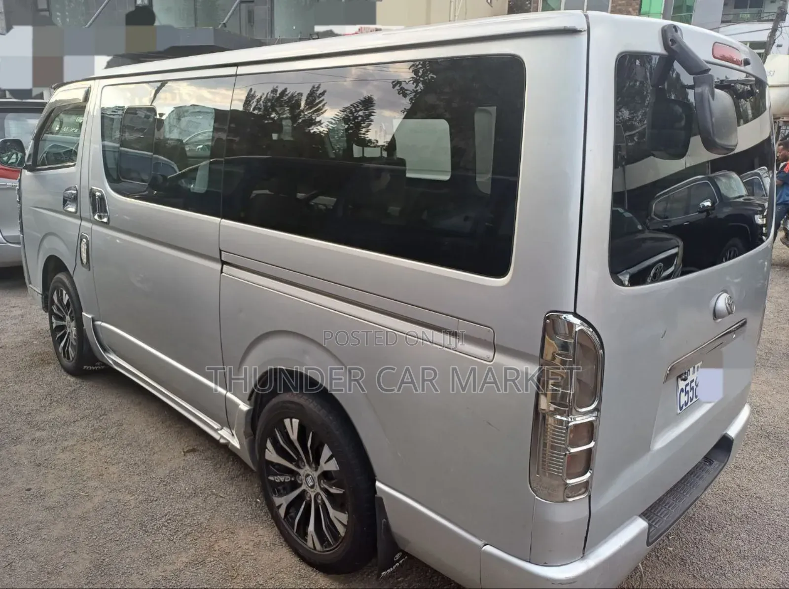 Toyota HiAce 2007 Silver
