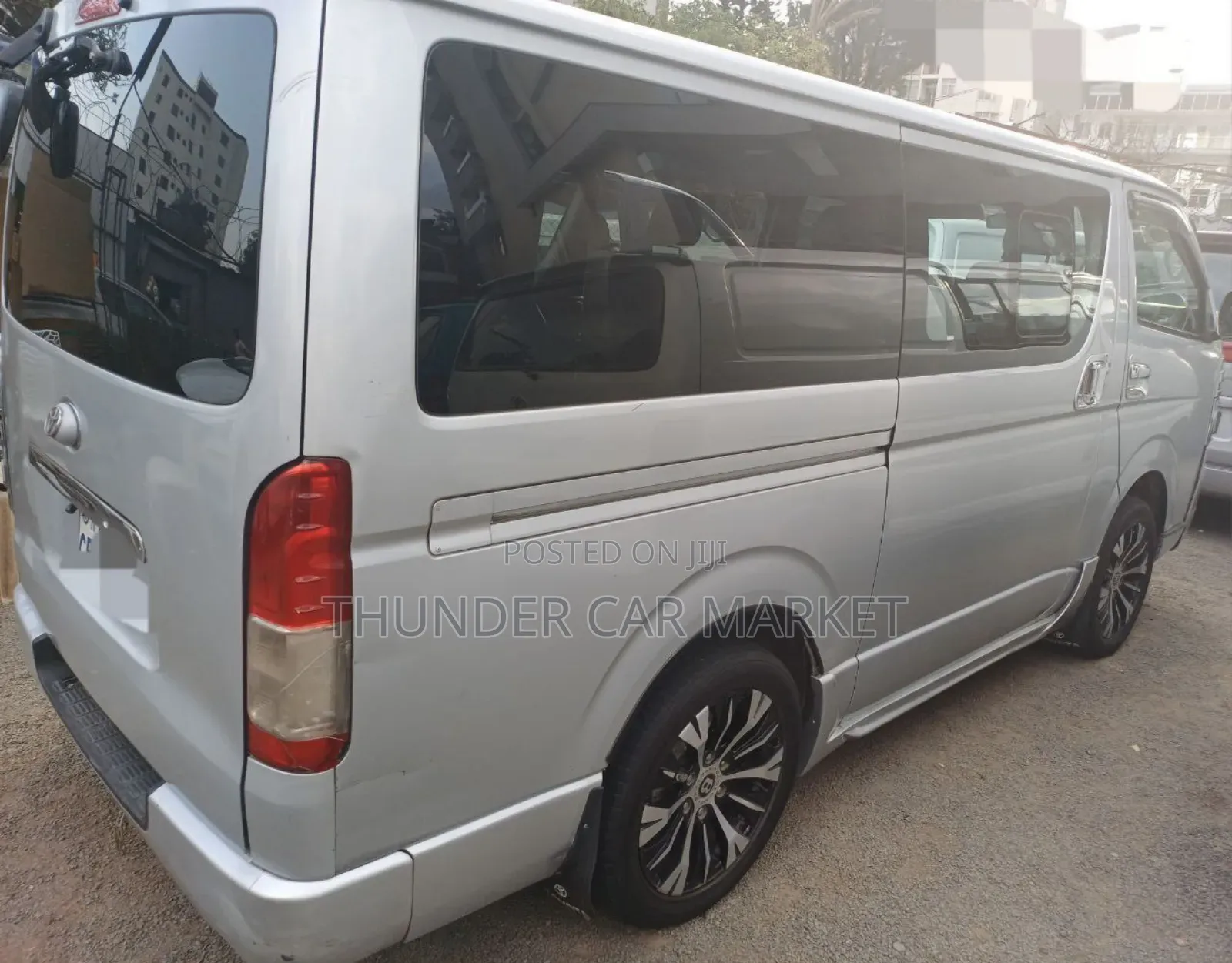 Toyota HiAce 2007 Silver