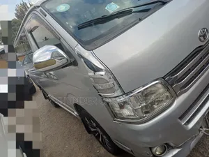 Toyota HiAce 2007 Silver
