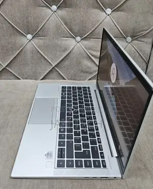 New Laptop HP EliteBook 840 G7 16GB Intel Core I5 SSD 512GB