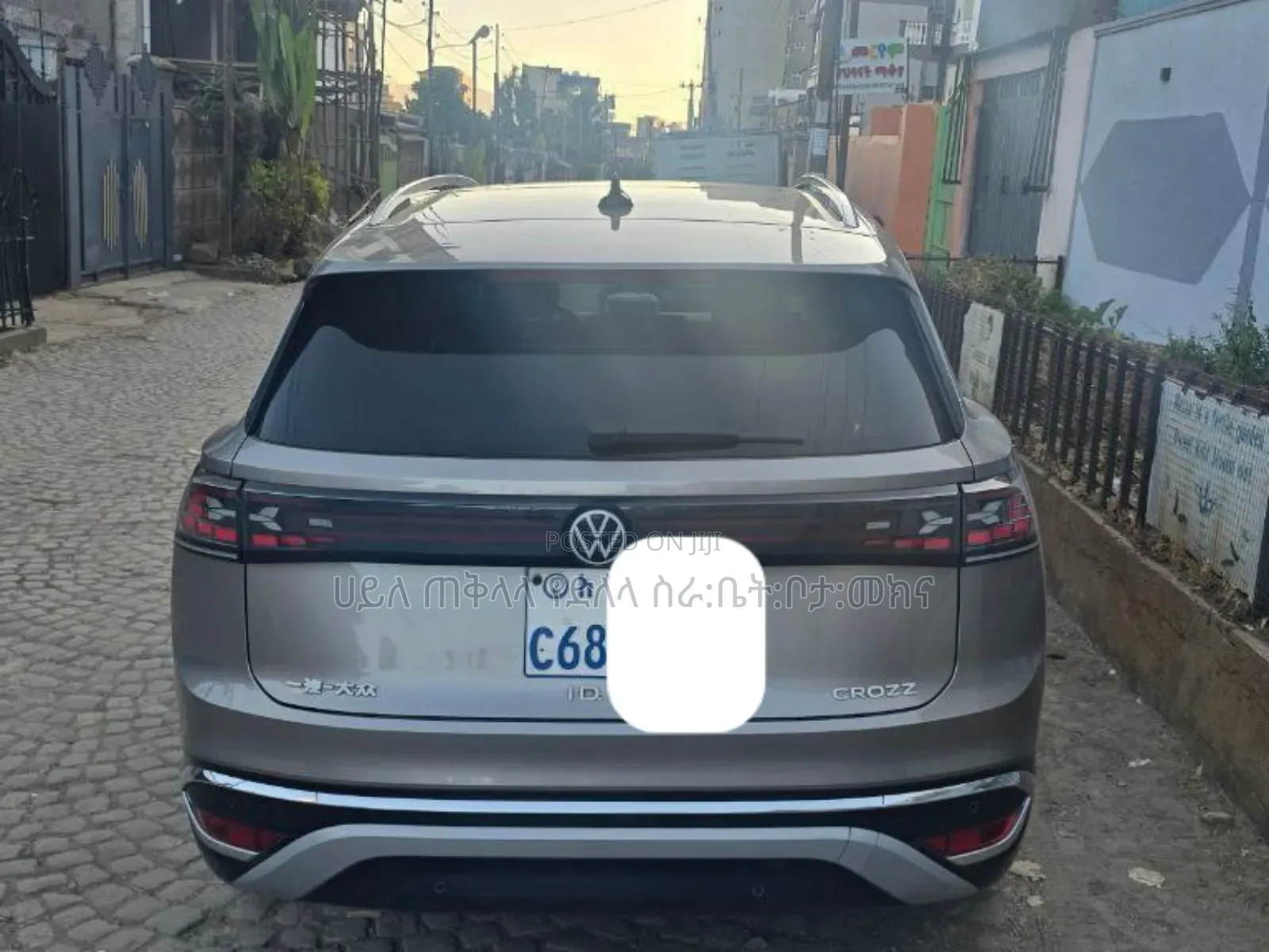Volkswagen ID.6 2025 Gray