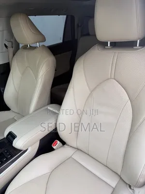 Toyota Highlander Hybrid 2023 Gray