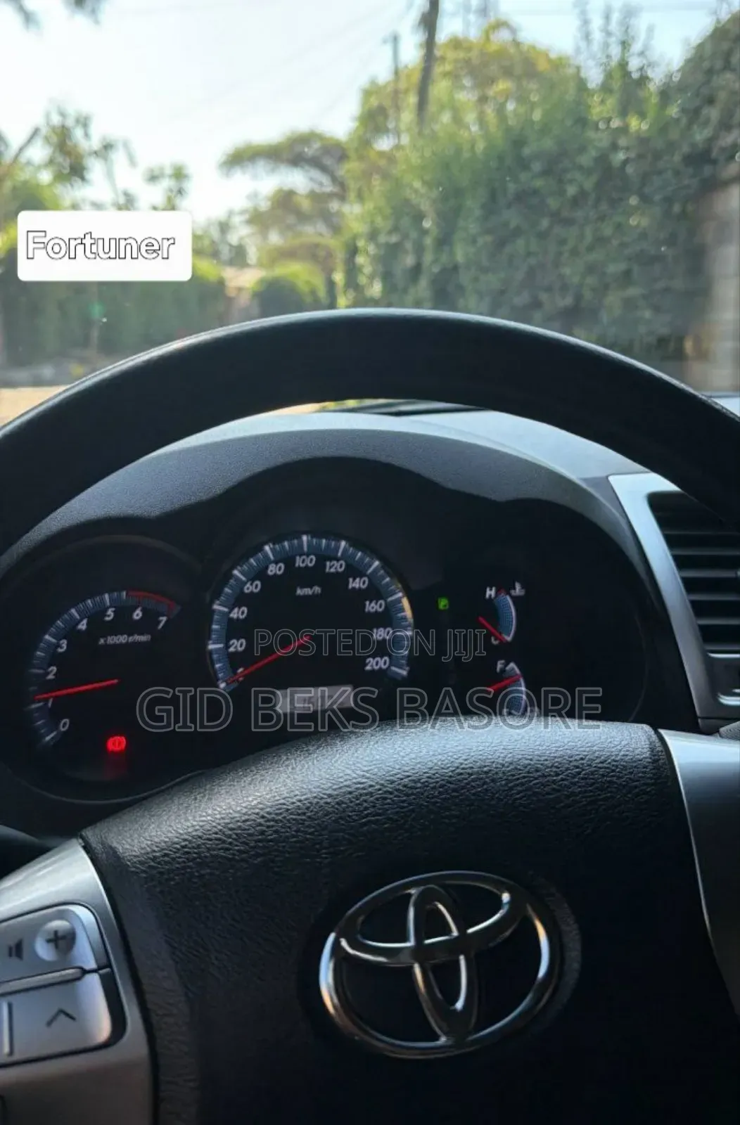 Toyota Fortuner 2015 Silver