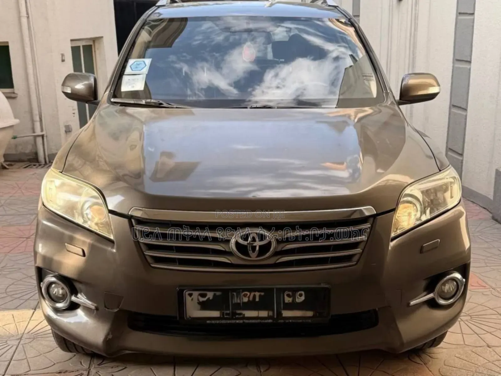 Toyota RAV4 2010 Gray