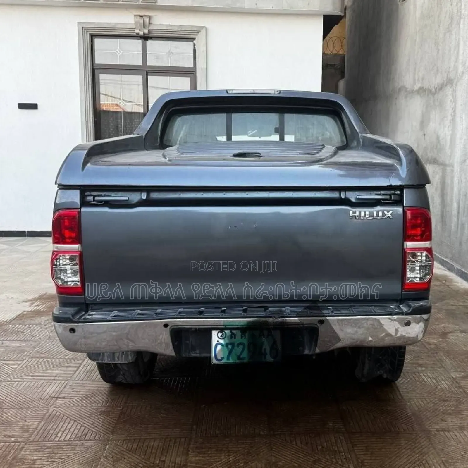 Toyota Hilux 2012 Gray