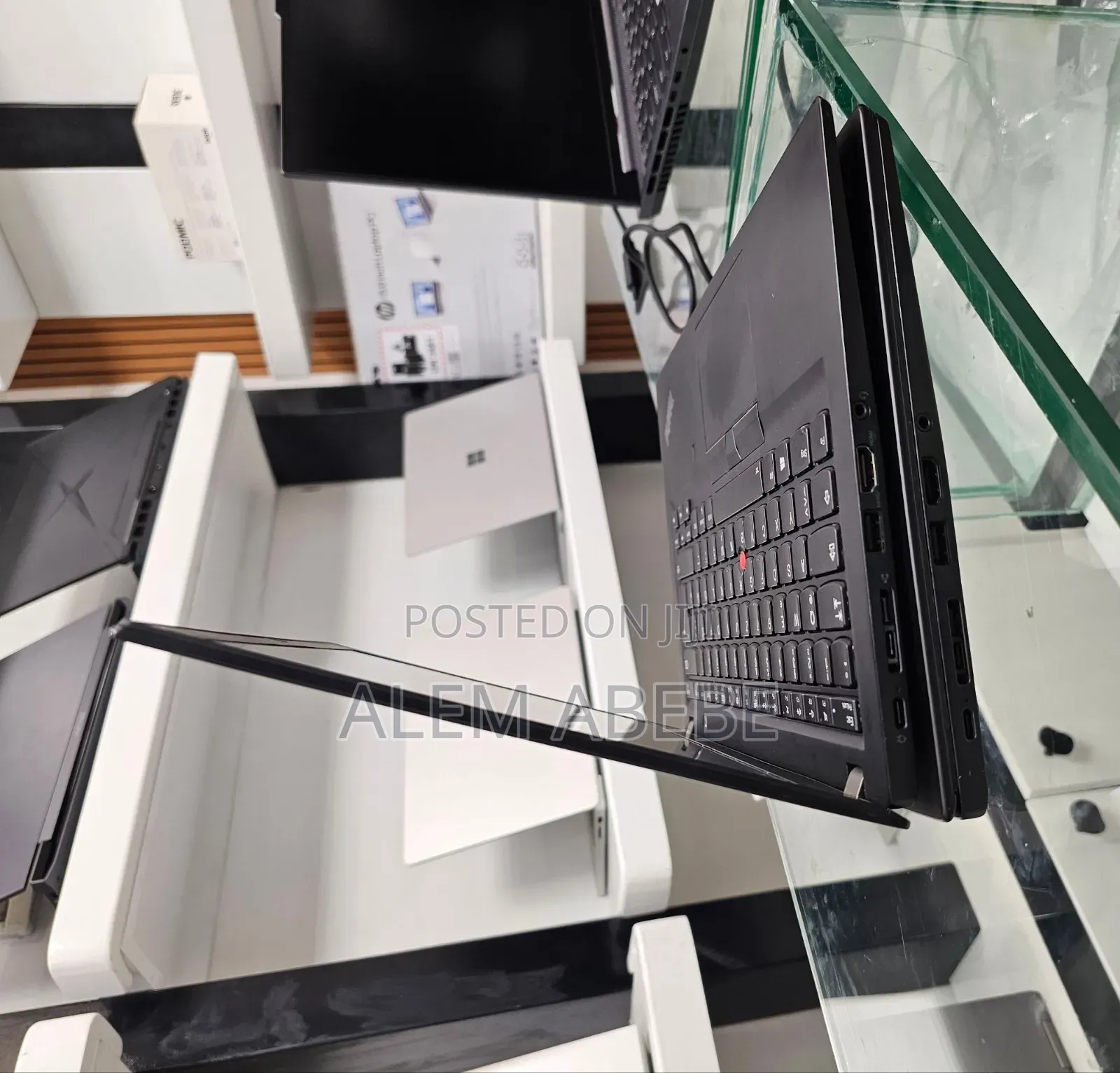 New Laptop Lenovo ThinkPad T495s 16GB AMD Ryzen 7 SSD 512GB