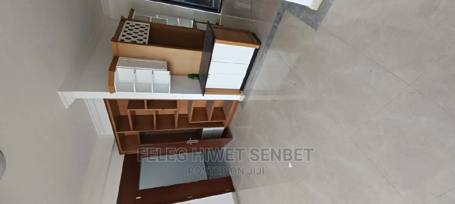 4bdrm Apartment in አአ, Bole for sale