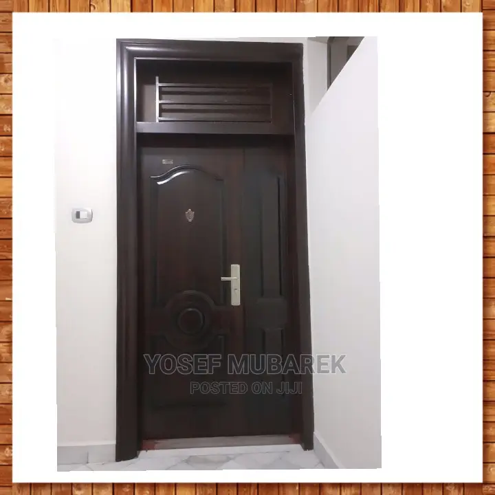 ውብ Imported በሮች