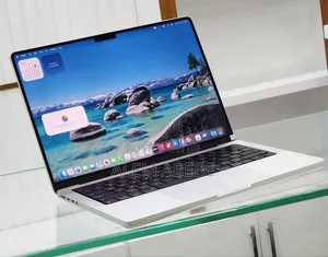 New Apple MacBook Pro 2023 M3 14-Inch 18GB Apple M3 Pro SSD 512GB