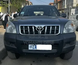 Toyota Land Cruiser Prado 2004 Black