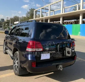 Toyota Land Cruiser 2009 Black