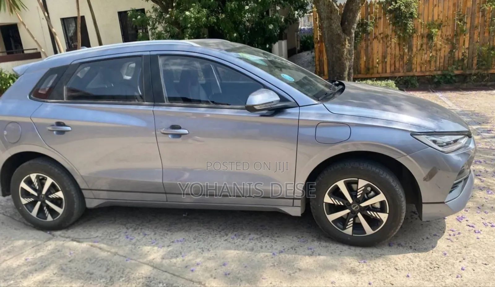 BYD E2 43 kWh 94 hp FWD 2024 Gray