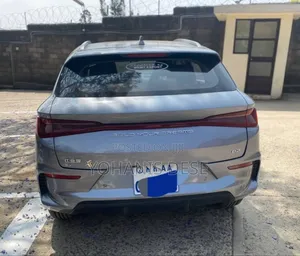 BYD E2 43 kWh 94 hp FWD 2024 Gray