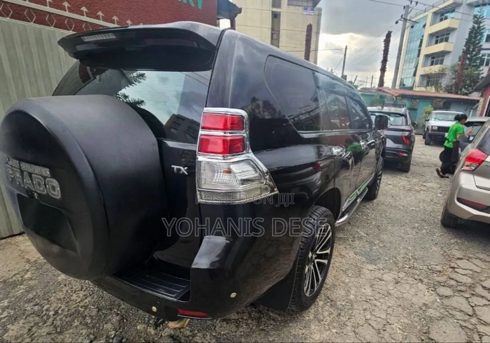 Toyota Land Cruiser Prado 2011 Black