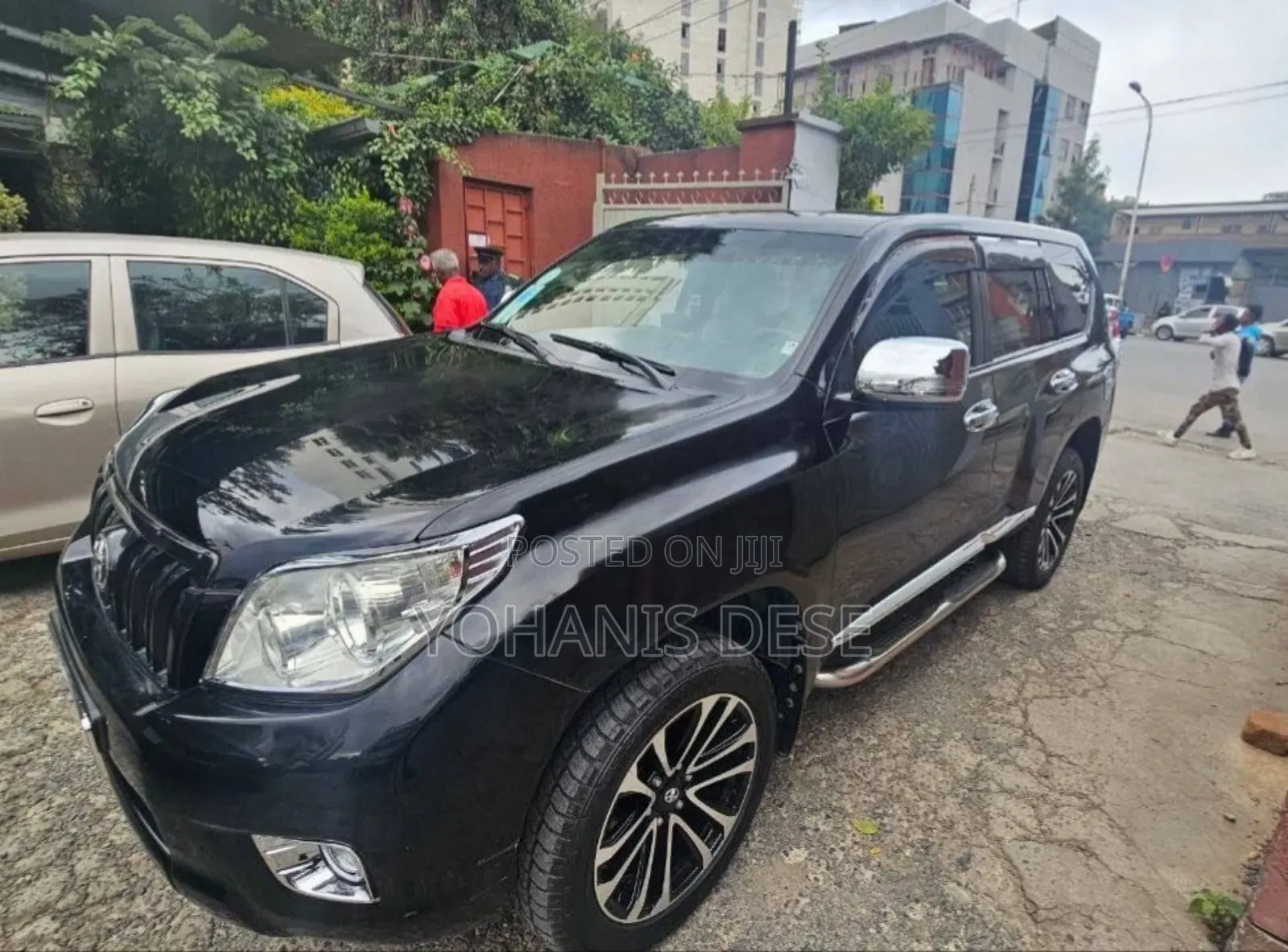 Toyota Land Cruiser Prado 2011 Black