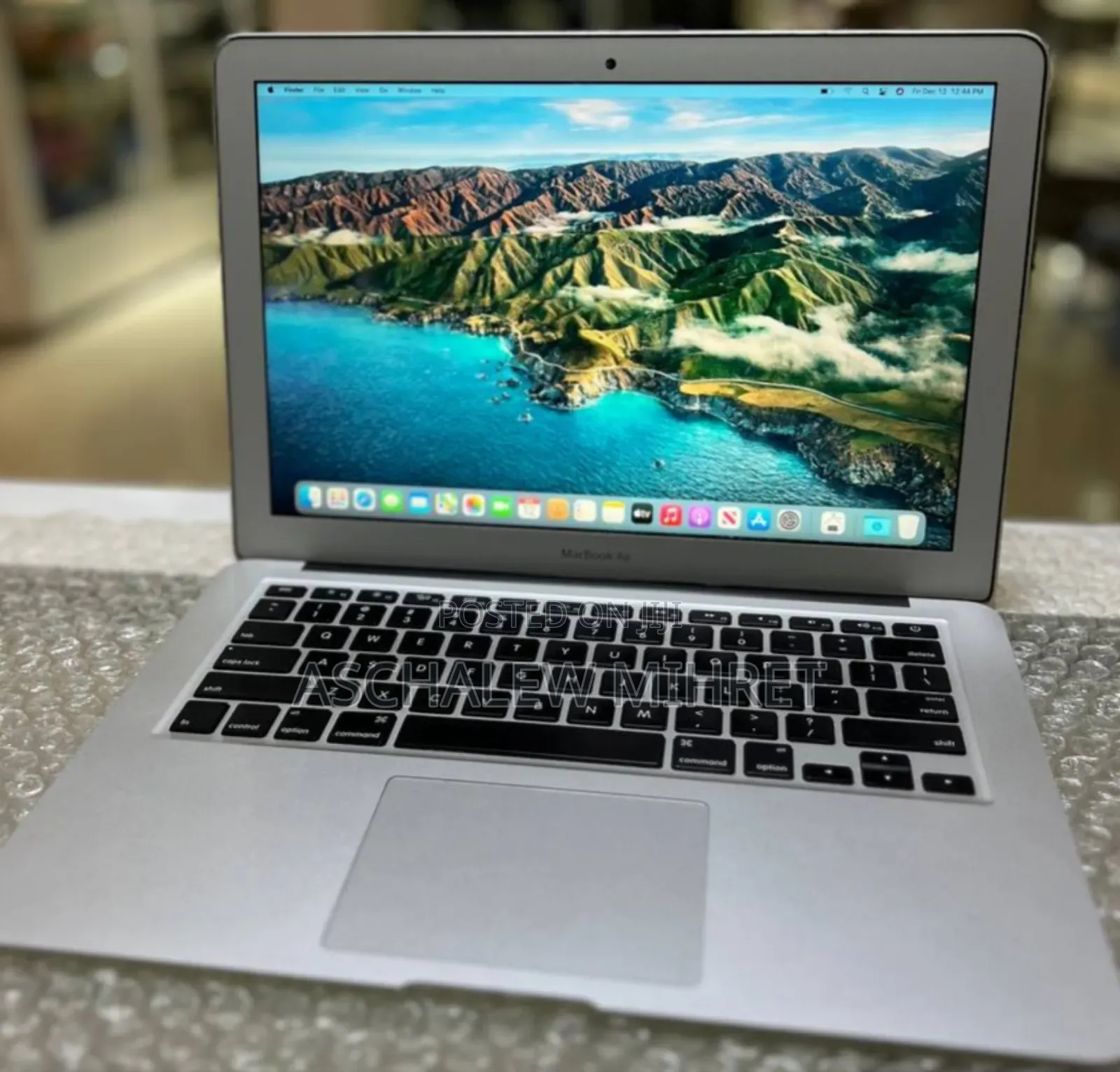 New Laptop Apple MacBook Air 2014 8GB Intel Core I5 SSD 256GB