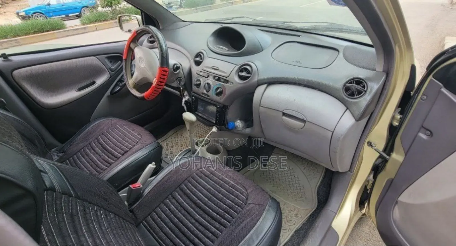 Toyota Platz 2001 Beige