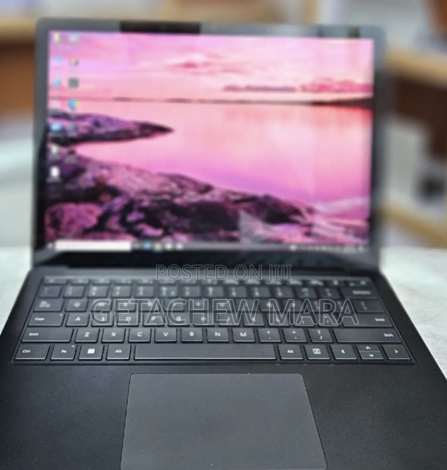 New Laptop Microsoft Surface 16GB Intel Core I7 SSD 512GB