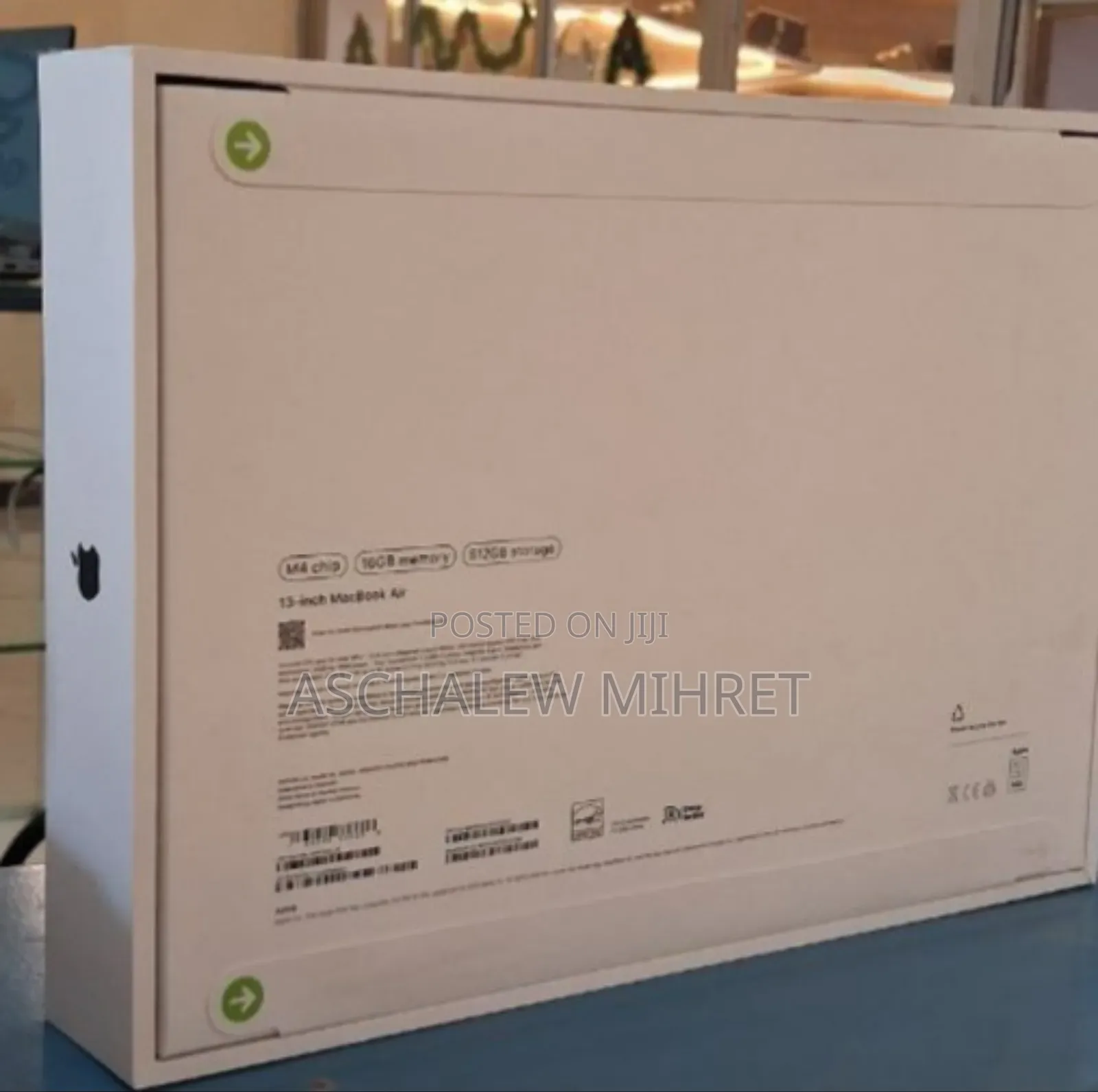 New Laptop Apple MacBook Air 2025 M4 13-Inch 16GB Apple M4 SSD 512GB