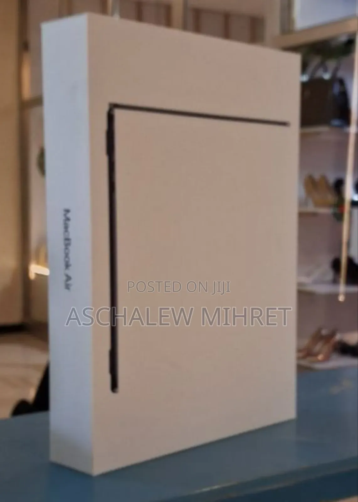 New Laptop Apple MacBook Air 2025 M4 13-Inch 16GB Apple M4 SSD 512GB