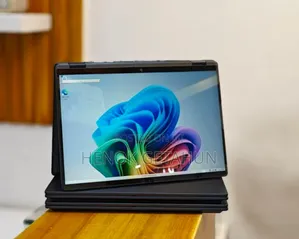 New Laptop HP OmniBook X Flip 14" 16GB Intel Core Ultra 7 SSD 1T