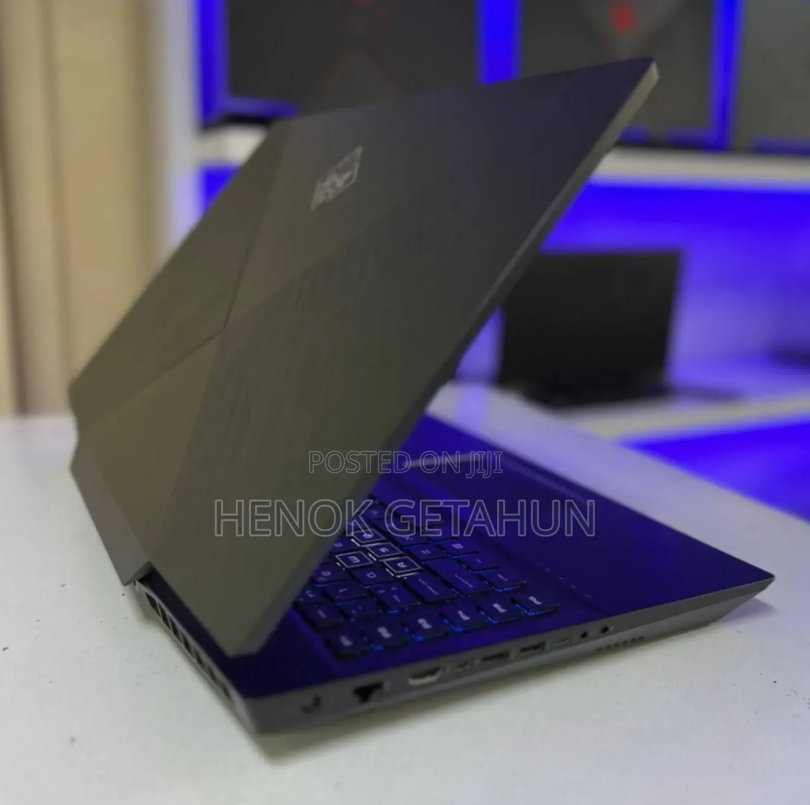 New Laptop HP Omen 15 16GB Intel Core I9 SSD 512GB