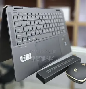 New Laptop HP Spectra 13 32GB Intel SSD 2T