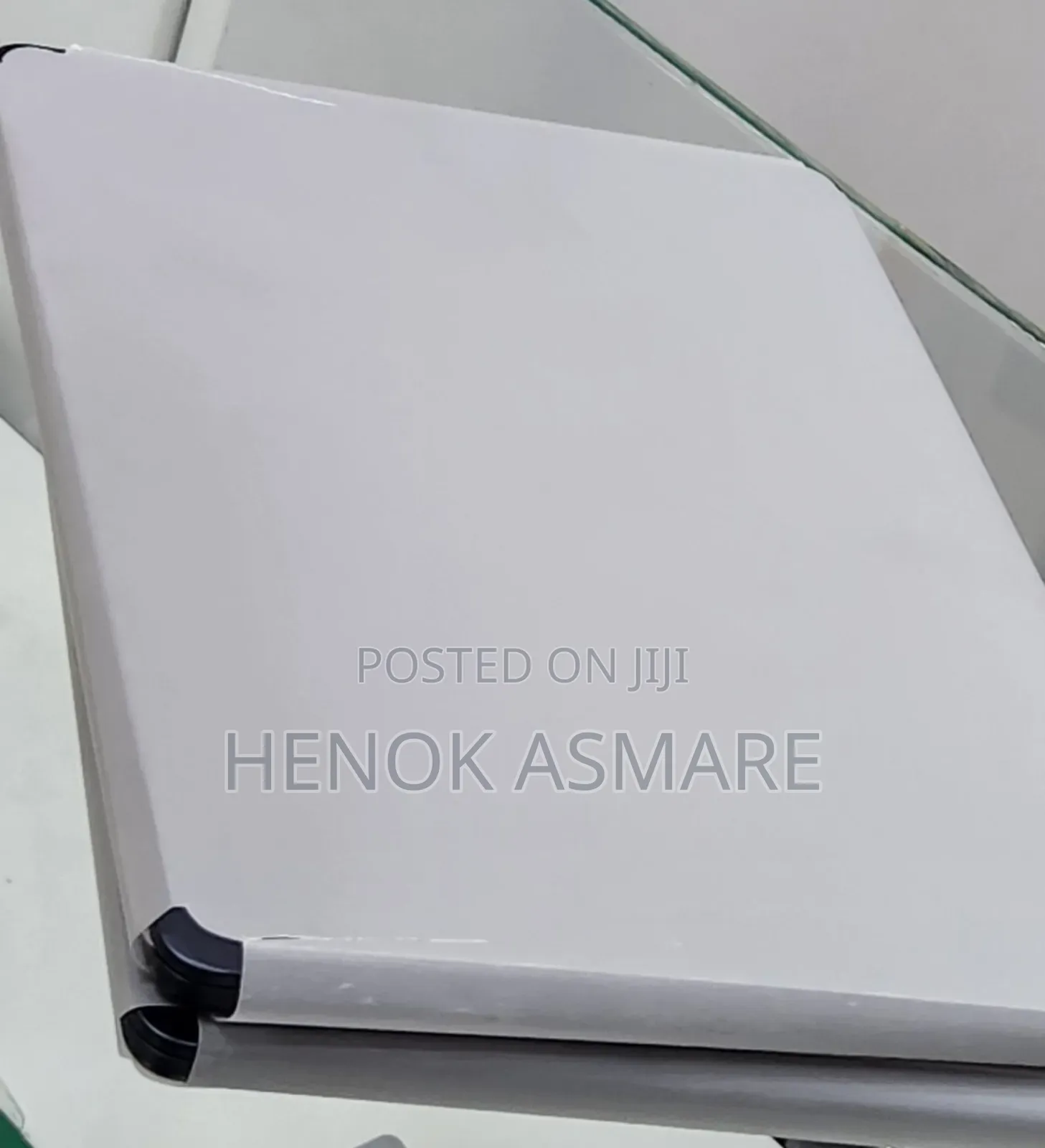 New Laptop Apple MacBook Air 16GB Apple M4 SSD 256GB