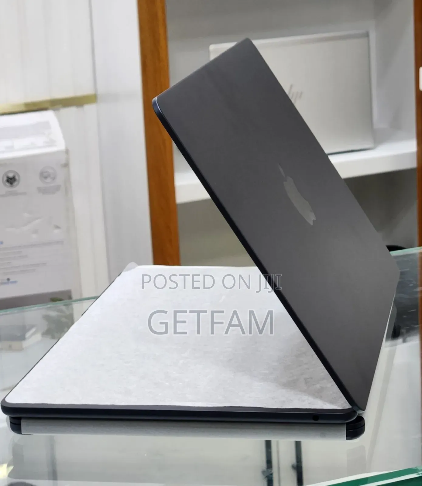 New Apple MacBook Pro 2024 M4 Max 14-Inch 16GB Apple M4 SSD 256GB