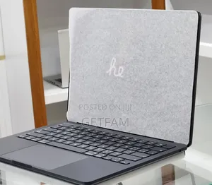 New Apple MacBook Pro 2024 M4 Max 14-Inch 16GB Apple M4 SSD 256GB