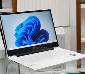 New Laptop HP Victus 15 16GB Nvidia SSD 512GB