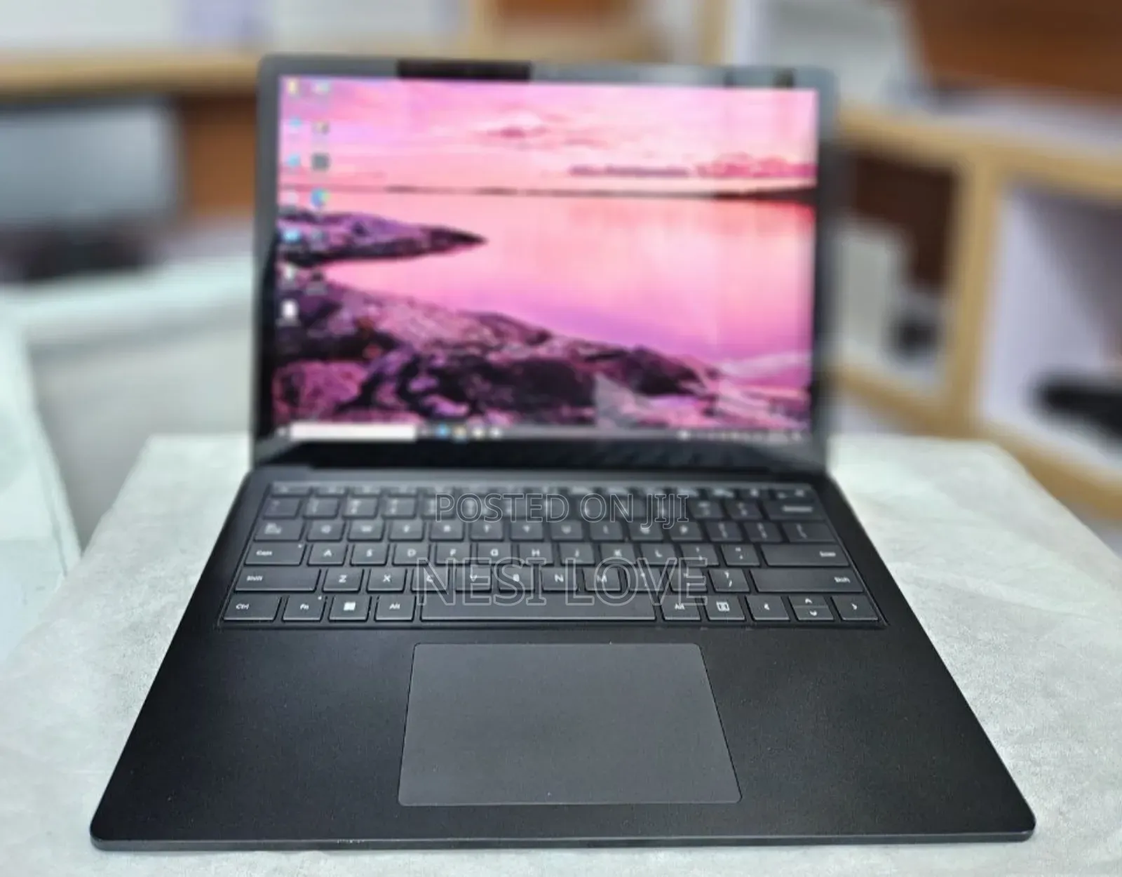 New Laptop Microsoft Surface Laptop 4 16GB Intel Core I7 SSD 512GB