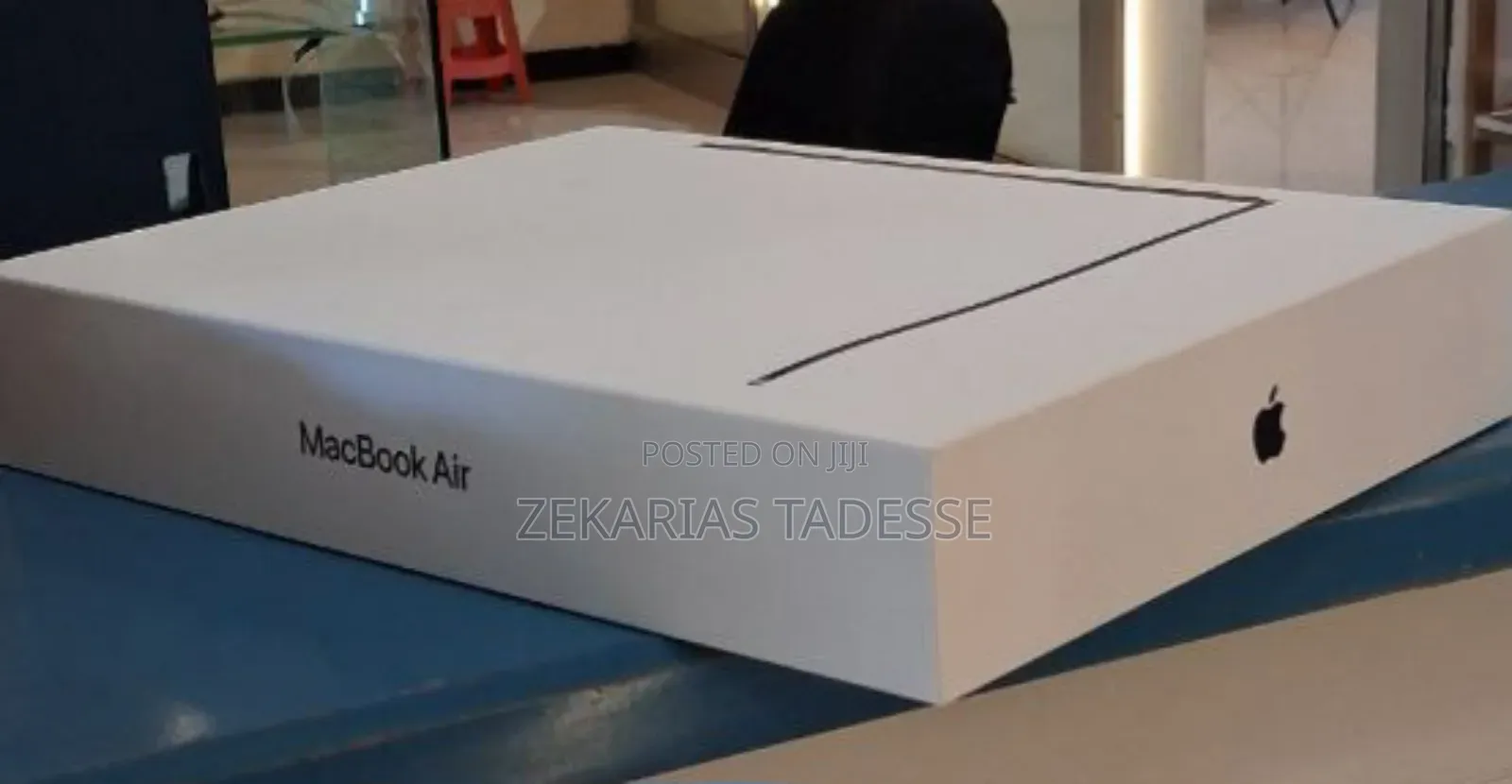 New Laptop Apple MacBook Air 2025 M4 13-Inch 16GB Apple M4 SSD 512GB