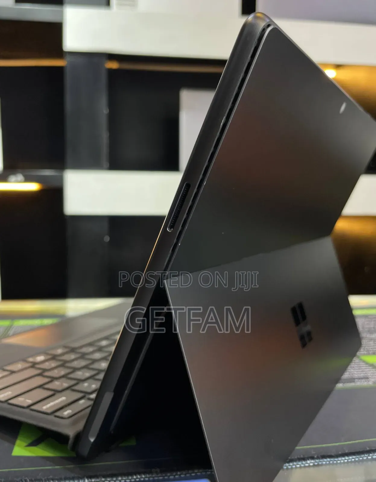 New Laptop Microsoft Surface 16GB Intel Core I5 SSD 256GB