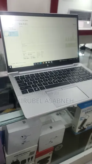 New Laptop HP EliteBook 840 G8 16GB Intel Core I5 SSD 512GB