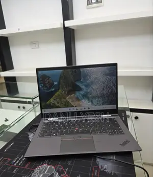 New Laptop Lenovo Thinkpad X1 Yoga 16GB Intel Core I7 SSD 512GB