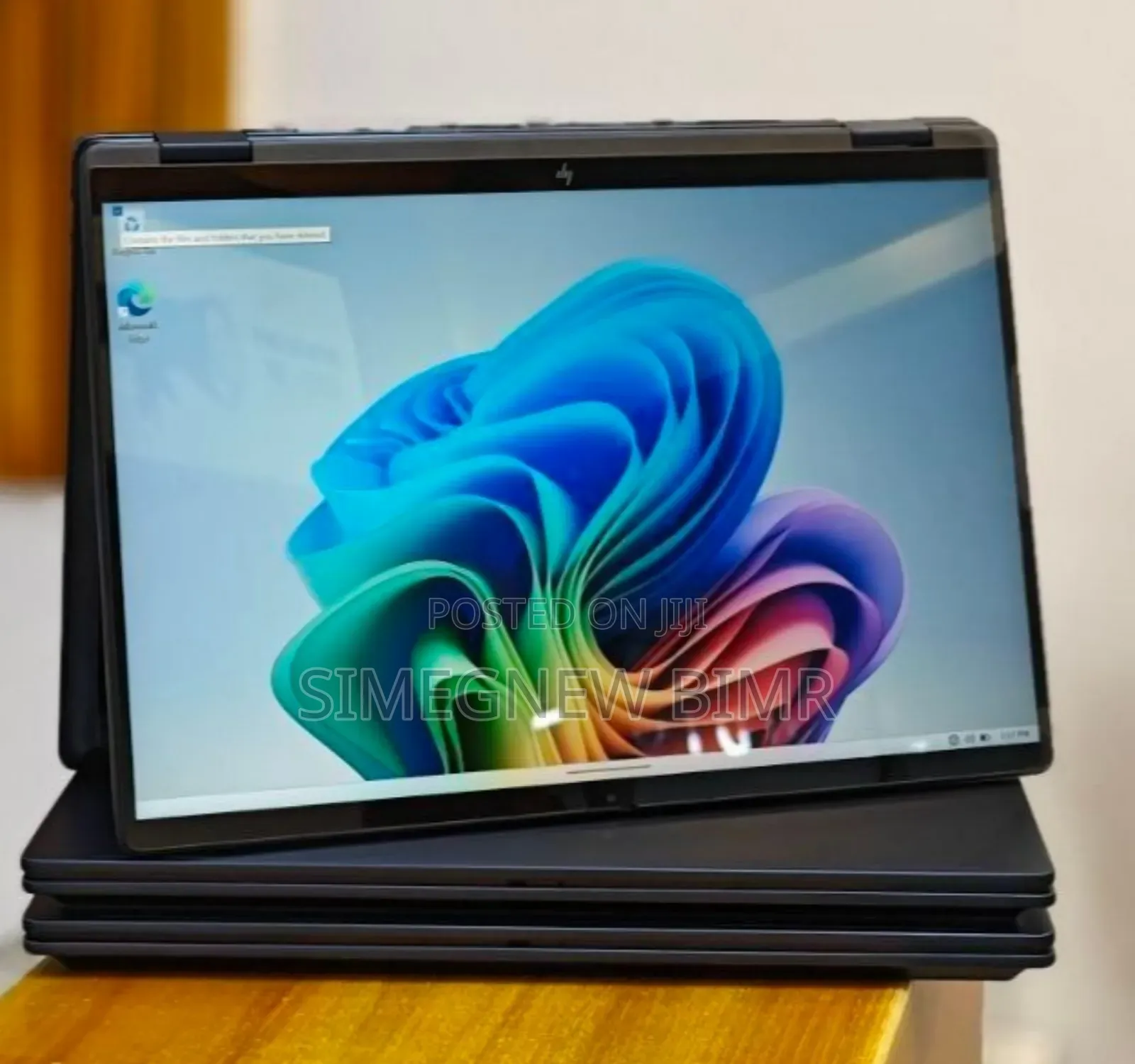 New Laptop HP OmniBook 5 Flip 16GB Intel Core Ultra 7 SSD 1T