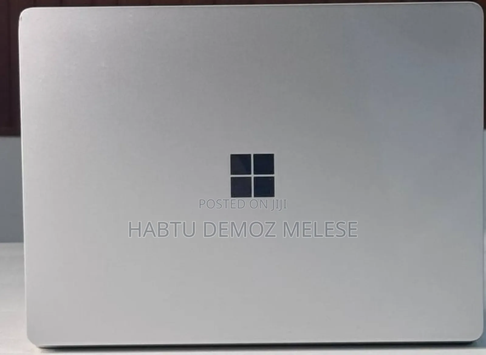 New Laptop Microsoft Surface Go 16GB Intel Core I5 SSD 512GB