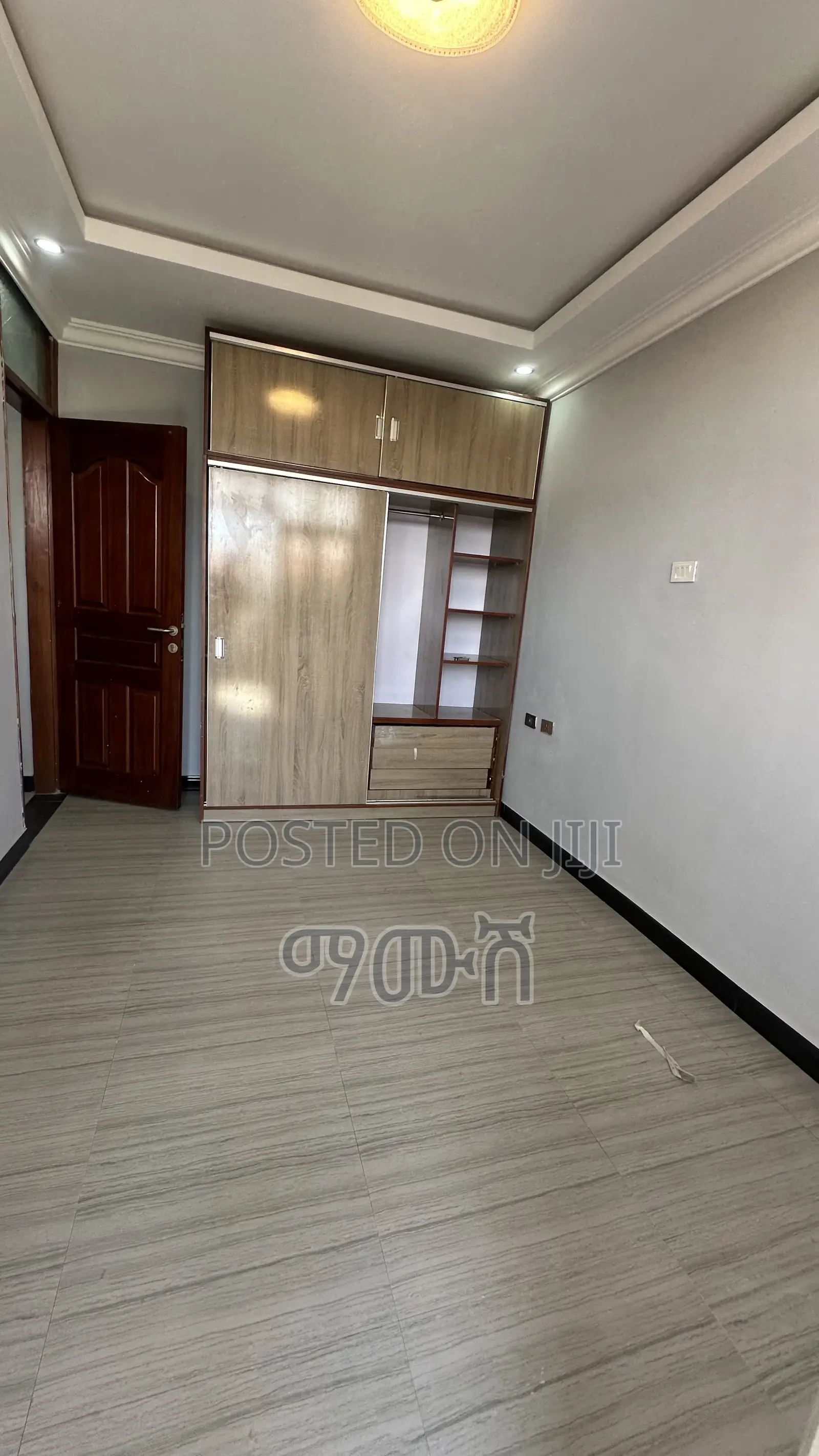 Furnished 2bdrm Condo in አያት 40/60 ኮንዶሚኒየም, Bole for sale