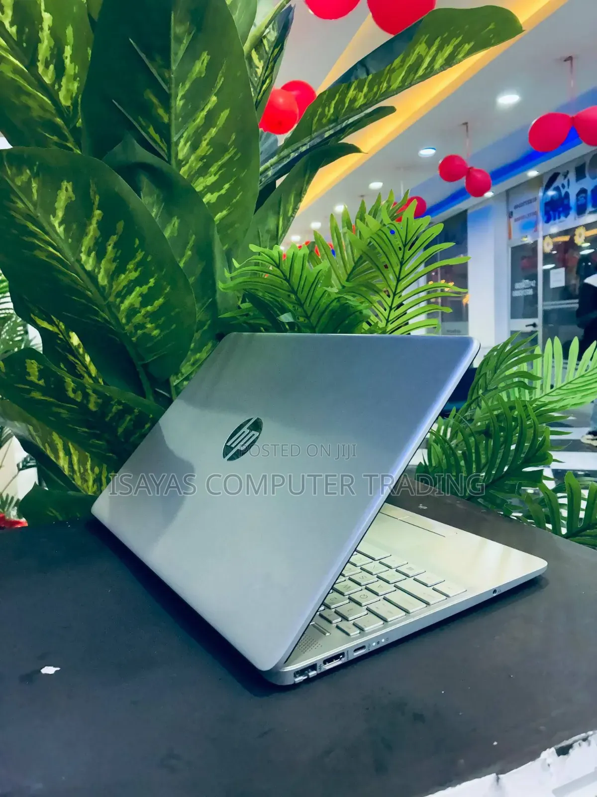 New Laptop HP Stream Notebook 8GB Intel Core I5 SSD 1T