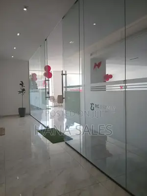 በ30%ቅናሽ ለመጠናቀቅ ጥቂት የቀራቸዉን የንግድ ሱቆች እየሸጥን እንገኛለን