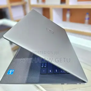 New Laptop Dell Precision 5550 16GB Intel Core I7 SSD 1T