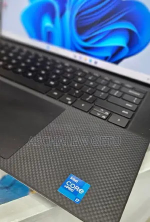 New Laptop Dell Precision 5550 16GB Intel Core I7 SSD 1T