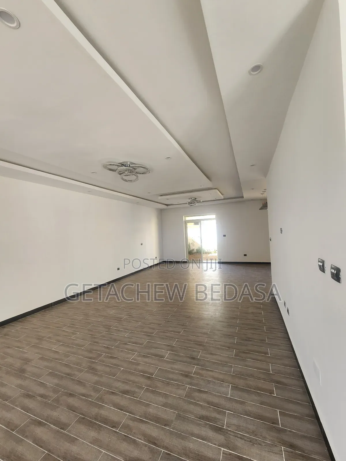 Furnished 5bdrm House in Ccd, Oromia-Finfinne for sale