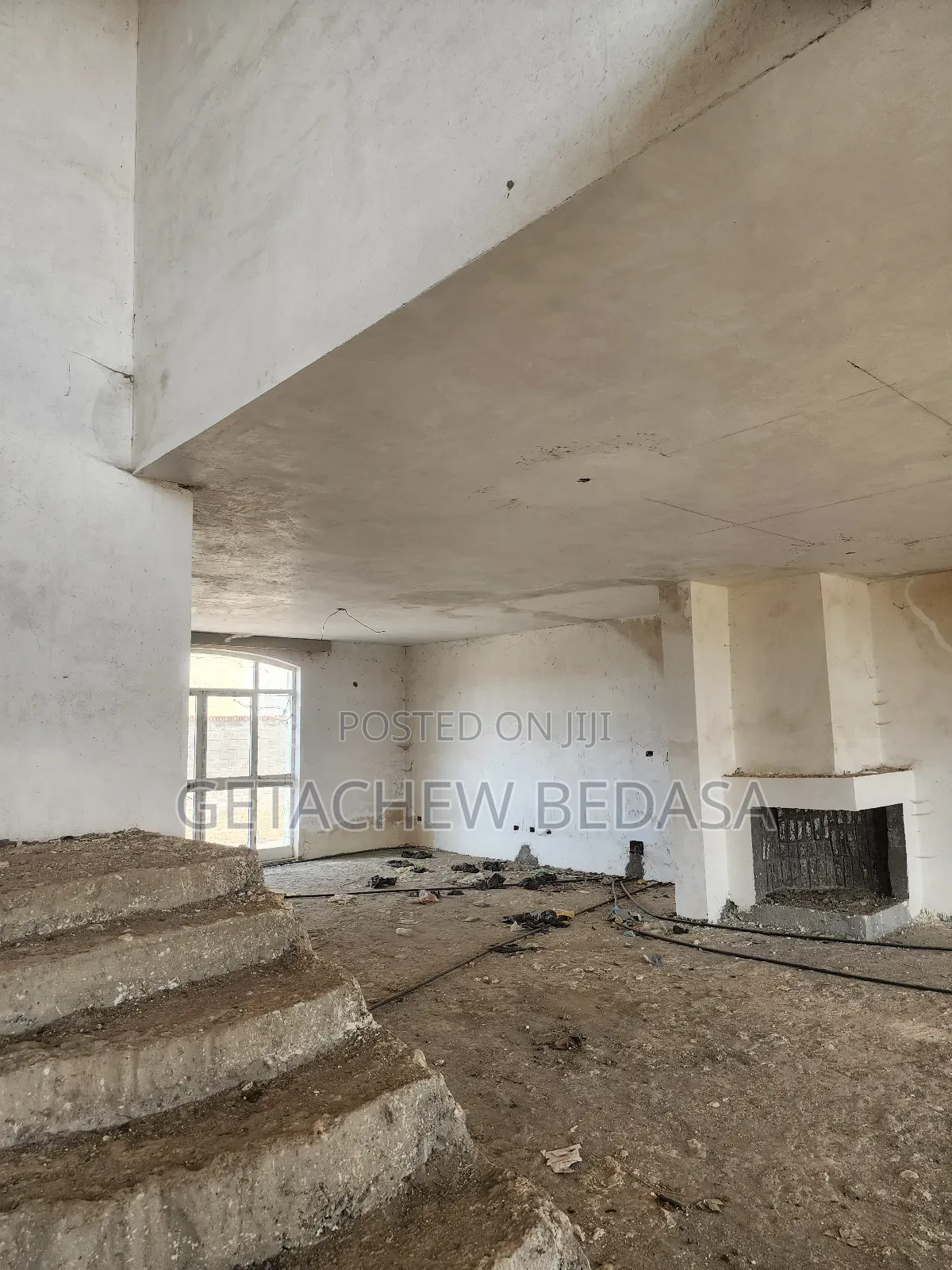 5bdrm House in Ccd, Oromia-Finfinne for sale