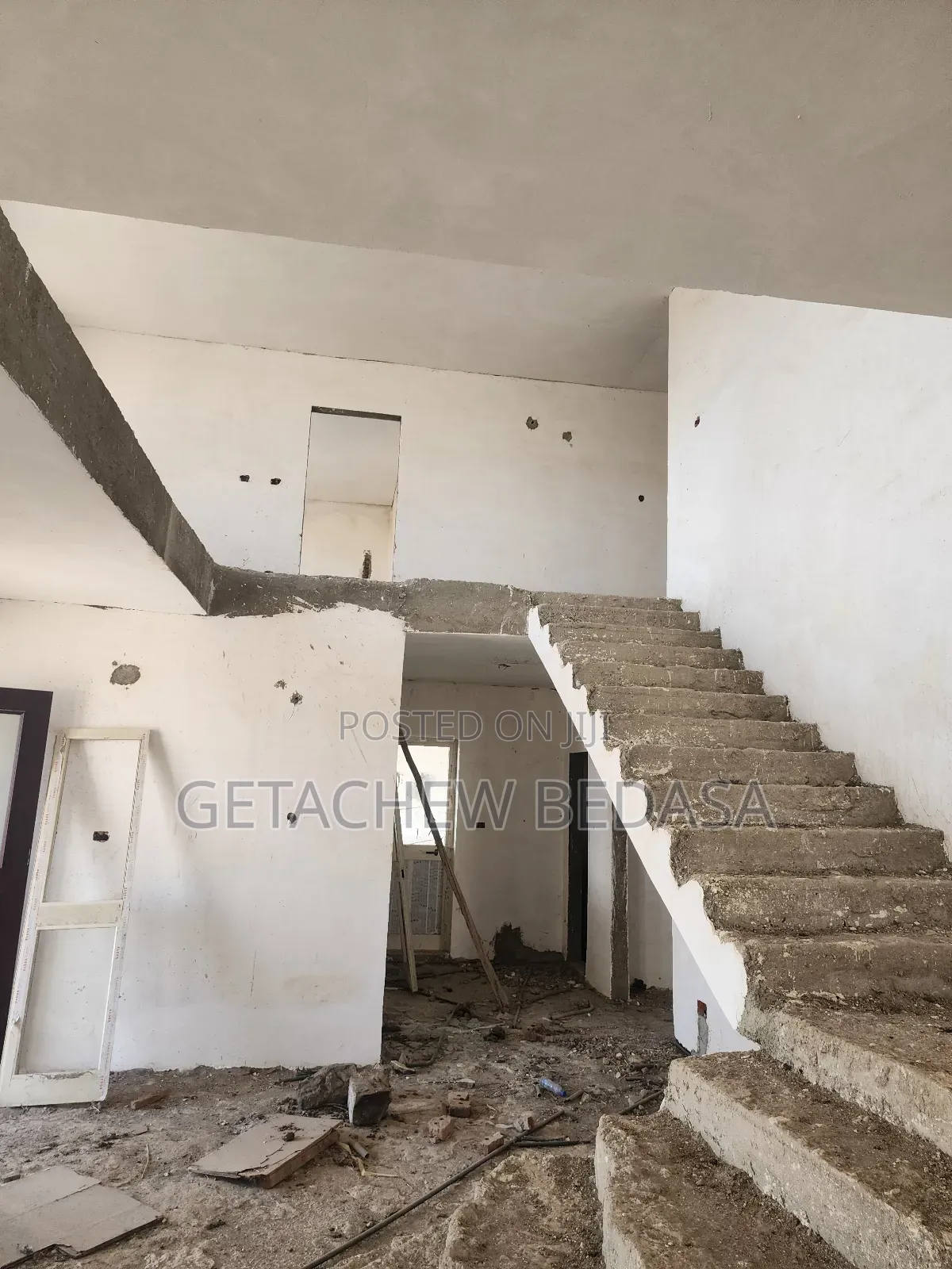 5bdrm House in Ccd, Oromia-Finfinne for sale