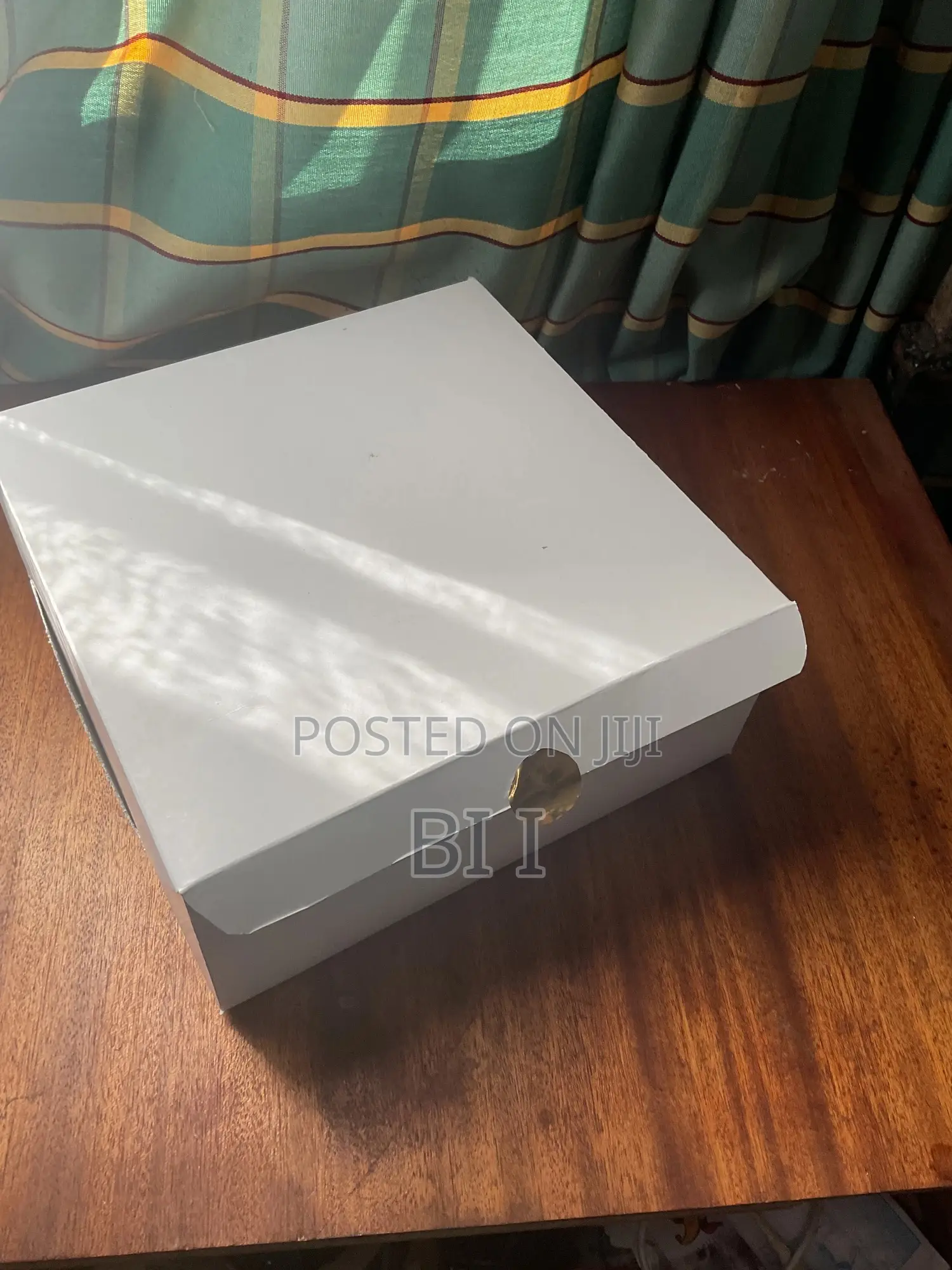 Cake and Cupcake Box