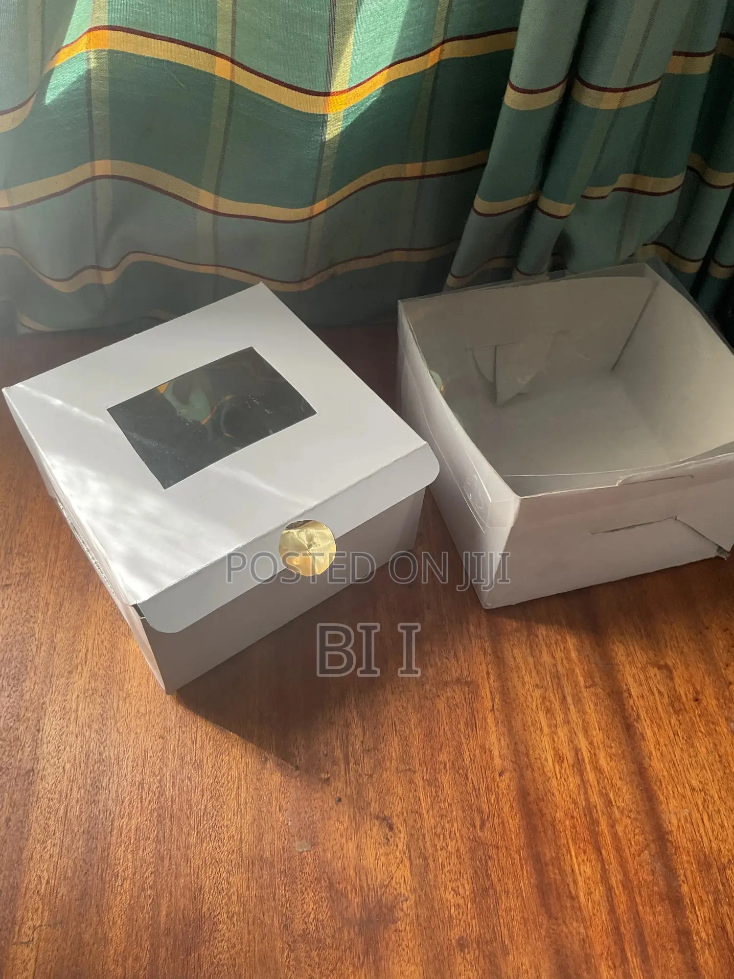 Cake and Cupcake Box